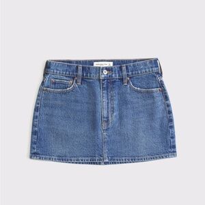 Abercrombie & Fitch Mid Rise Denim Mini Skirt size 28